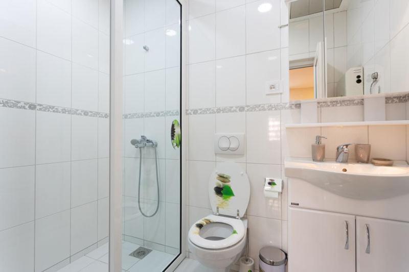Apartman Uzor Soko Banja Exteriör bild